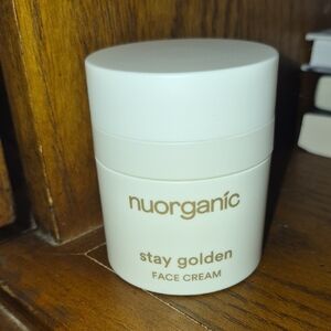 Stay Golden Face Cream - White